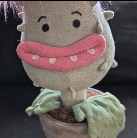 NWT Jellycat Carniflore Priscilla RETIRED Plush Stuffie - Picture 7 of 7